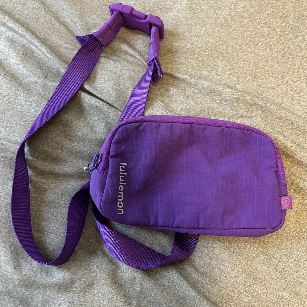 lululemon athletica Vibrant Purple Crossbody Bag